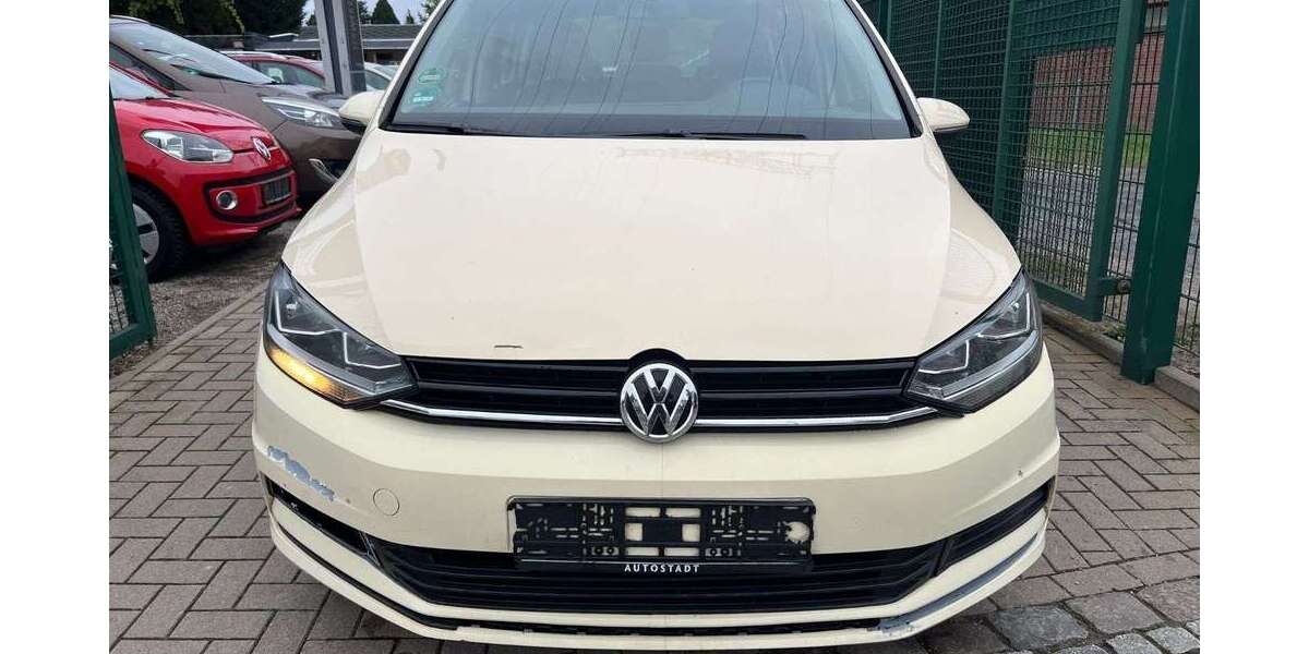 VW Touran 449.000 km 5.290 &euro; Berlin 13086