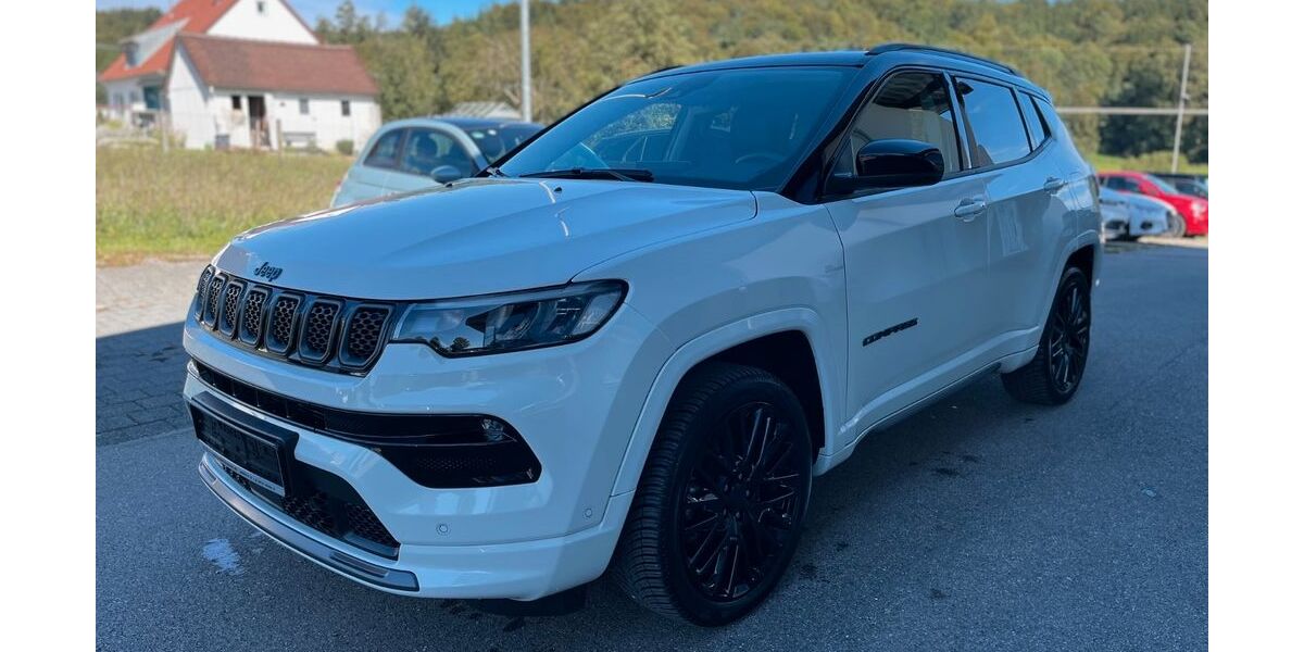 Jeep Compass 31.580 km 28.980 &euro; Diedorf / Augsburg 86420