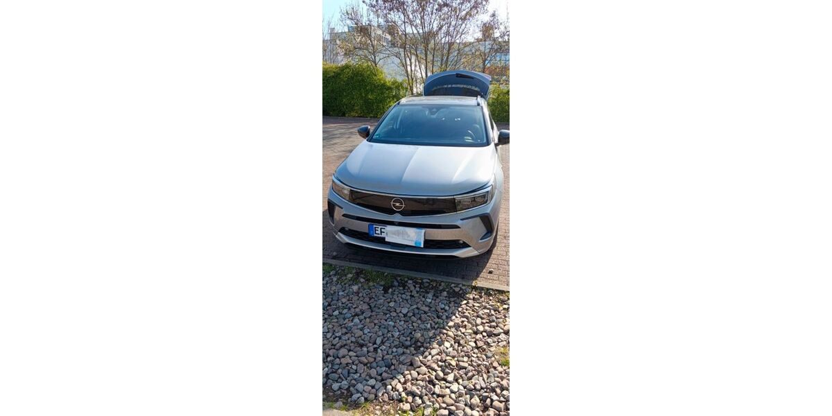 Opel Grandland (X) 30.500 km 21.000 &euro; Erfurt 99089