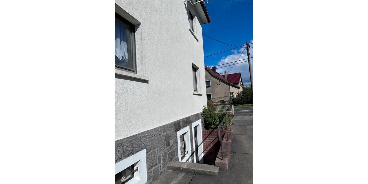 Einfamilienhaus Bischofswerda - 5 Zimmer, 90 m&sup2;, 79.000&euro; | Angebot:26963038