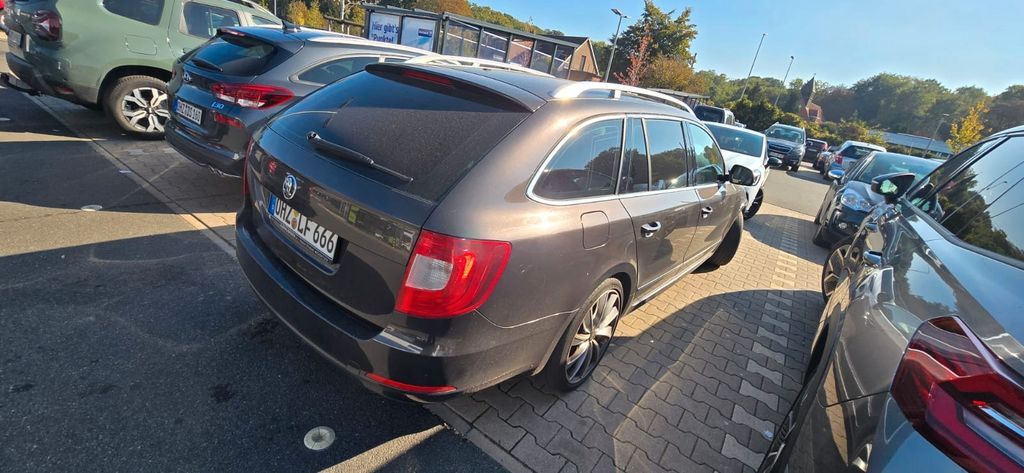 Skoda Superb 284.692 km 4.000 € Lilienthal 28865