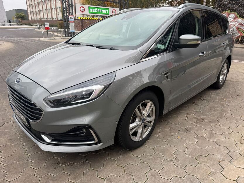 Ford S-Max 76.900 km 25.500 € Leegebruch 16767