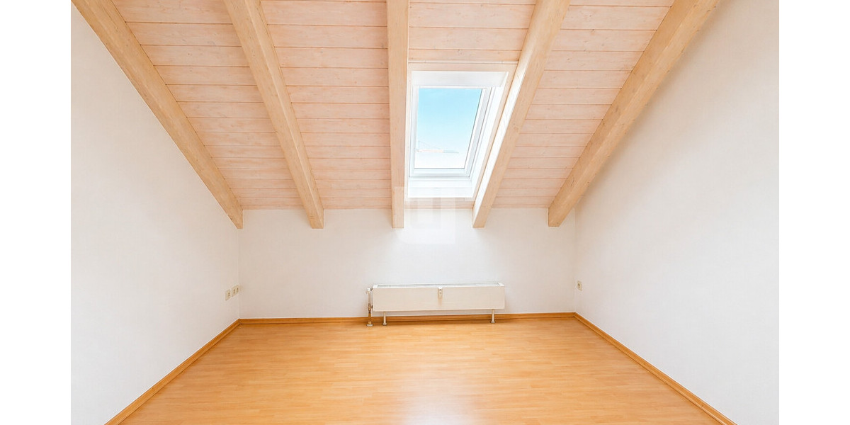 WINDISCH - Gemütliche 3-Zi.-Wohnung in ländlicher Idylle – perfekt für Singles oder Paare! - Dachgeschoßwohnung Egenhofen / Unterschweinbach Unterschweinbach | Angebot:26362991