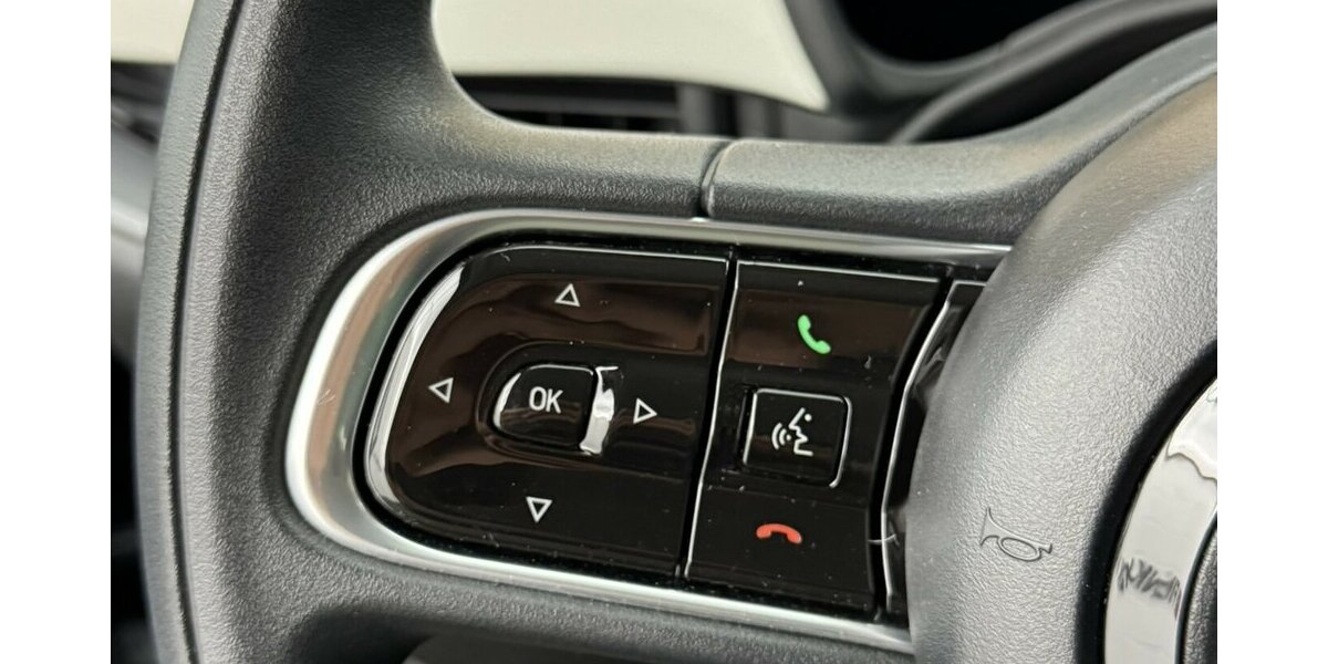 Fiat 500e Action Carplay Android Automatik 1.Hand 26.891 km 12.820 &euro; Lich 35423