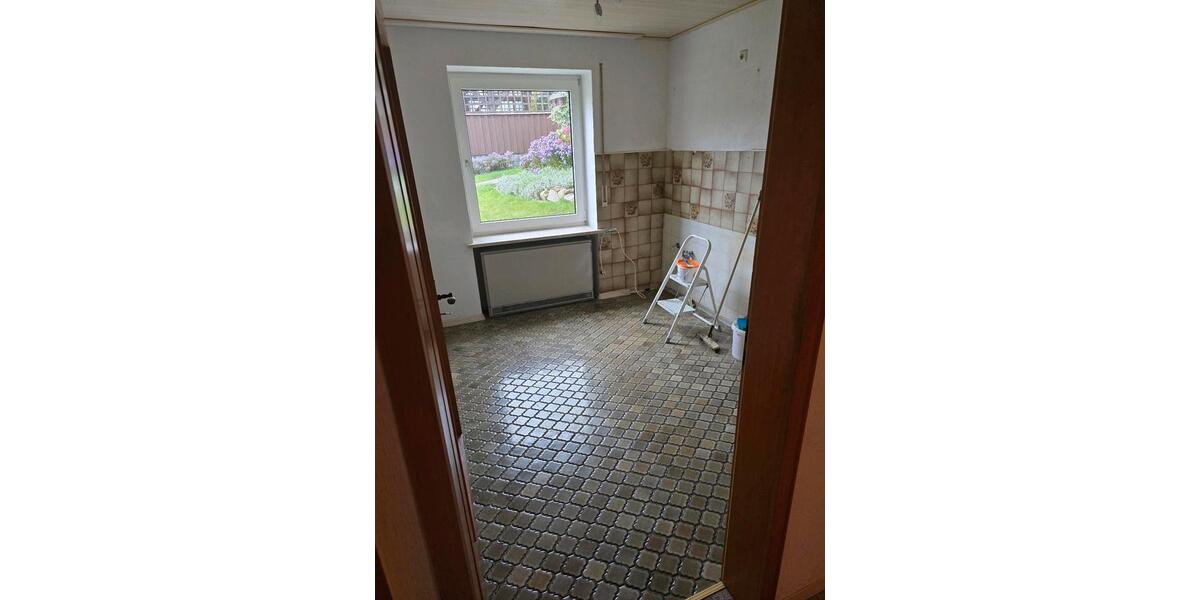 Erdgeschoßwohnung Weiding - 4 Zimmer, 103 m&sup2;, 750&euro; | Angebot:25048066