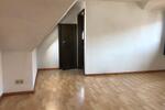 Dachgeschoßwohnung Kaiserslautern - 1 Zimmer, 38 m&sup2;, 365&euro; | Angebot:24875975