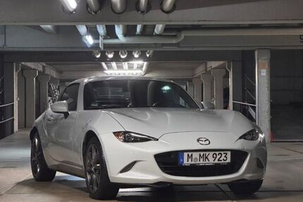 Mazda MX-5 108.000 km 18.900 &euro; München 81739