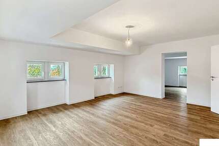 Wohnung Bad Kreuznach - 3 Zimmer, 138 m&sup2;, 1.306&euro; | Angebot:24531822