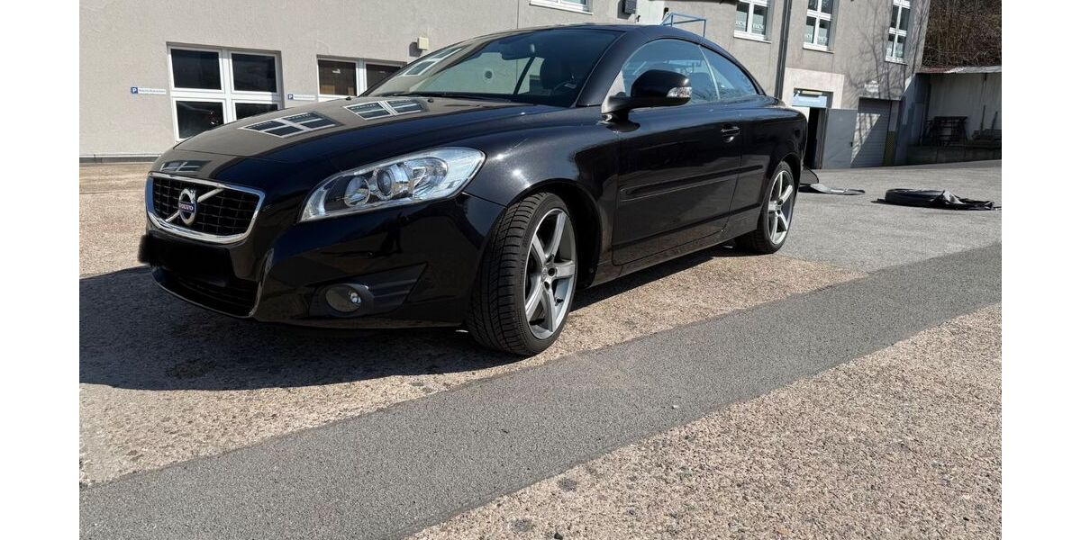 Volvo C70 86.500 km 18.500 &euro; Bielefeld 33649