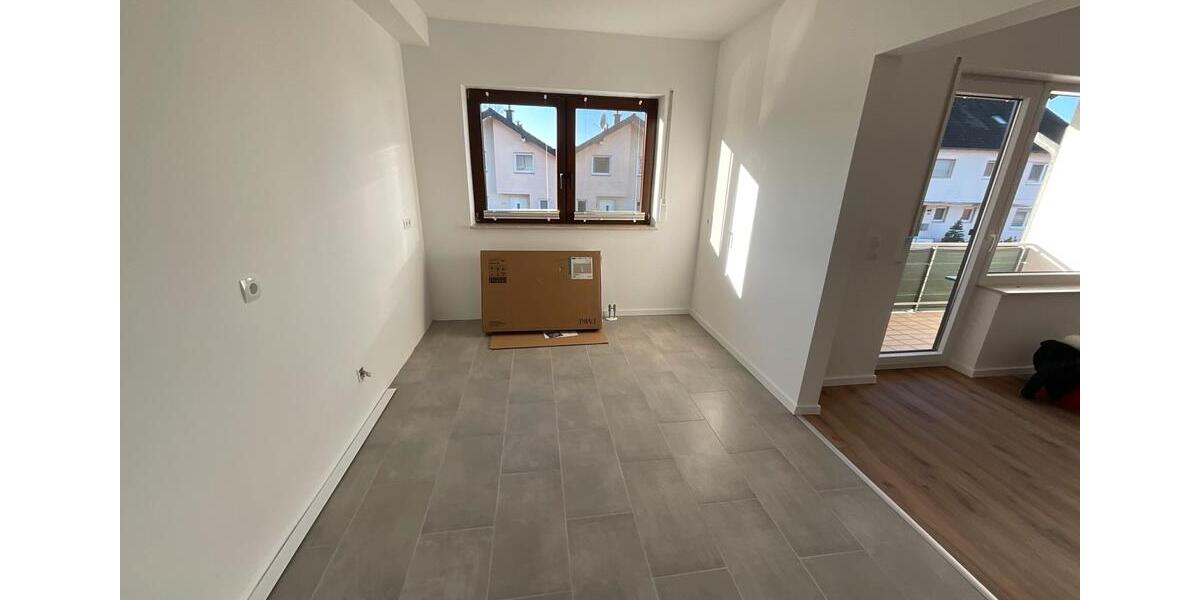 Helle frisch sanierte 3-Zimmer-Wohnung in Niederkassel-Rheidt 3 zimmer