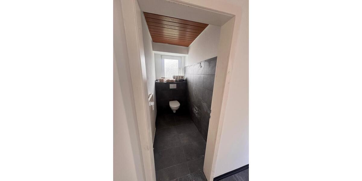 Erdgeschoßwohnung Ober-Olm Olm - 3 Zimmer, 105 m&sup2;, 1.400&euro; | Angebot:25649007