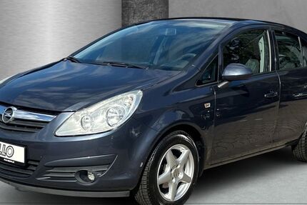 Opel Corsa 83.449 km 5.990 &euro; Hamburg 22117