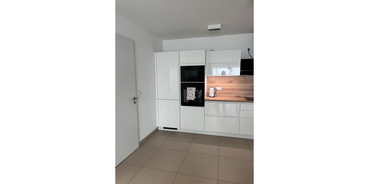 Etagenwohnung Butzbach - 3 Zimmer, 86 m&sup2;, 1.050&euro; | Angebot:26325840