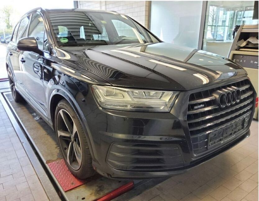 Q7