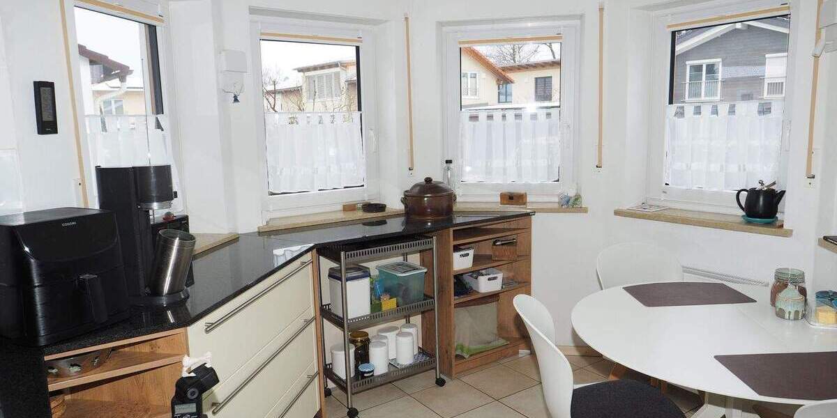 Mehrfamilienhaus, Wohnhaus Kolbermoor - 8 Zimmer, 240 m&sup2;, 990.000&euro; | Angebot:25797372