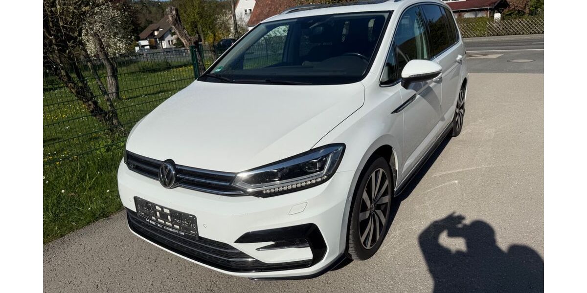VW Touran 181.101 km 15.900 &euro; Altdorf 90518