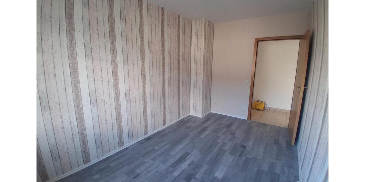 Etagenwohnung Wiehl - 4 Zimmer, 101 m&sup2;, 960&euro; | Angebot:26019155