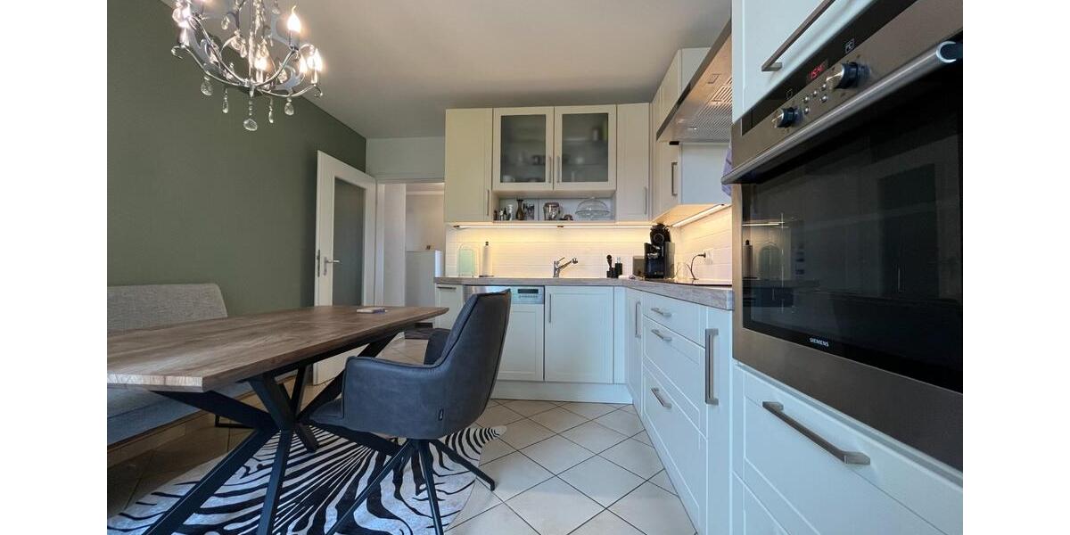 Sonnige 3-Zi-Whg. mit EBK, 2 Balkonen, Wintergarten, von privat 3 zimmer