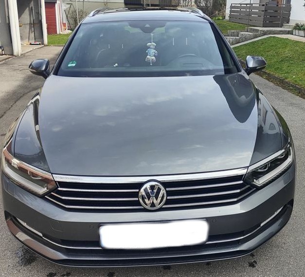 VW Passat Variant 163.000 km 11.900 &euro; Bad Endorf 83093