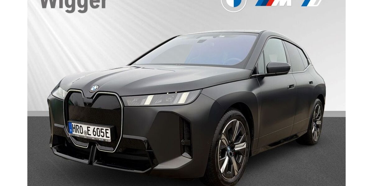 BMW iX 10.000 km 109.900 &euro; Rostock 18146