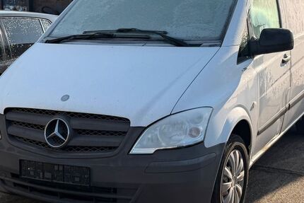 Mercedes-Benz Vito 302.999 km 3.600 &euro; Bitterfeld 06749