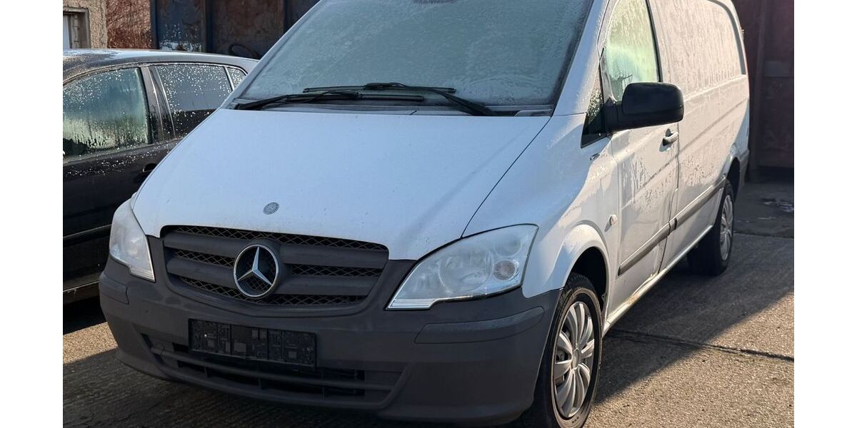 Mercedes-Benz Vito 302.999 km 3.600 &euro; Bitterfeld 06749