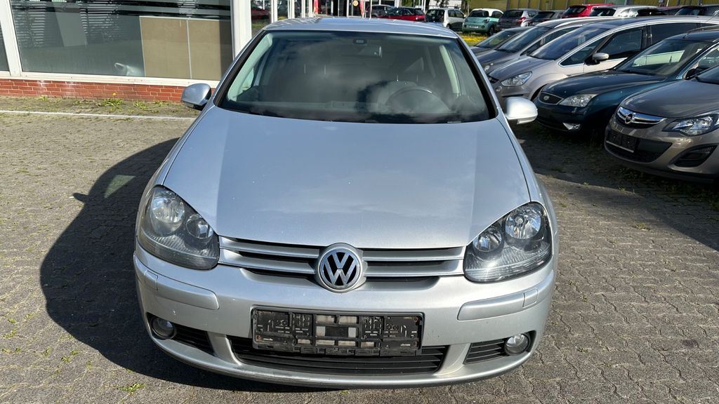 VW Golf 220.292 km 1.900 &euro; Schwentinental 24223