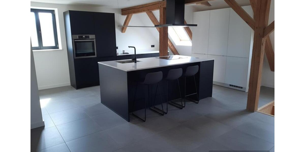 Dachgeschoßwohnung Altentreptow - 2 Zimmer, 90 m&sup2;, 820&euro; | Angebot:26365413