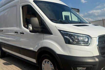 Ford Transit 184.000 km 16.595 &euro; Hamburg 20537