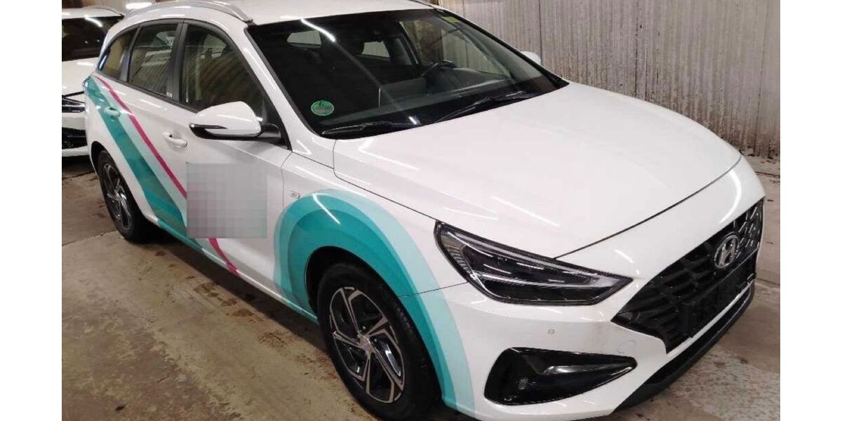 Hyundai i30 150.000 km 10.999 &euro; Ditzingen 71254