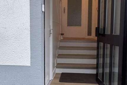 Haus Sankt Augustin - 11 Zimmer, 210 m&sup2;, 615.000&euro; | Angebot:25972829