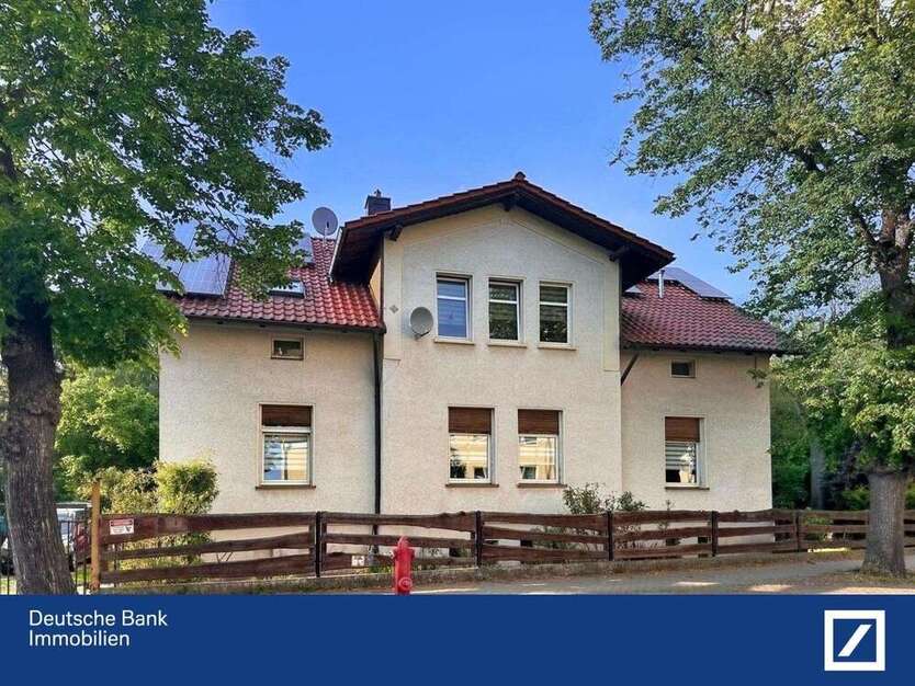 Haus zum Kaufen in Pößneck 229.000 € 245 m²