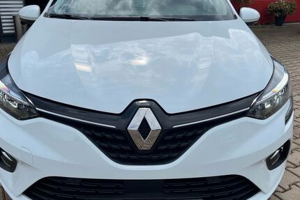 Renault Clio 120.000 km 13.900 € Königsbrunn 86343