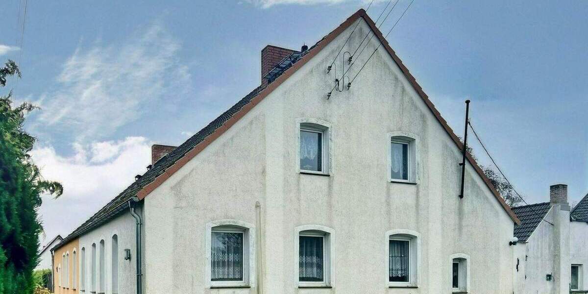 Ein gemütliches Zuhause mit großem Grundstück! 5 zimmer