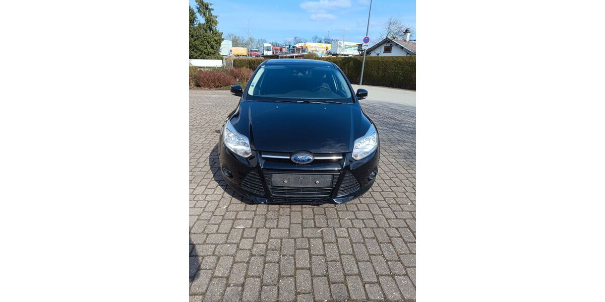 Ford Focus 189.000 km 2.900 &euro; Rosenheim 83026