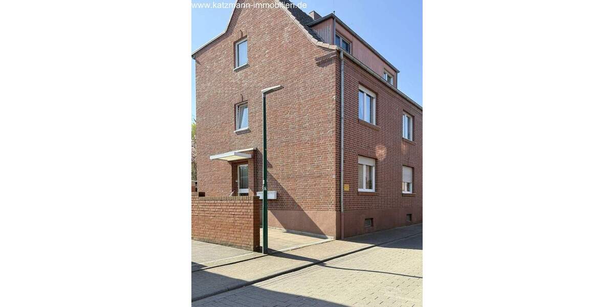 Mehrfamilienhaus, Wohnhaus Hürth Gleuel - 9 Zimmer, 218 m&sup2;, 435.000&euro; | Angebot:25802258