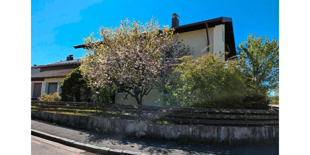 Einfamilienhaus Fridolfing - 10 Zimmer, 186 m&sup2;, 749.000&euro; | Angebot:26398157