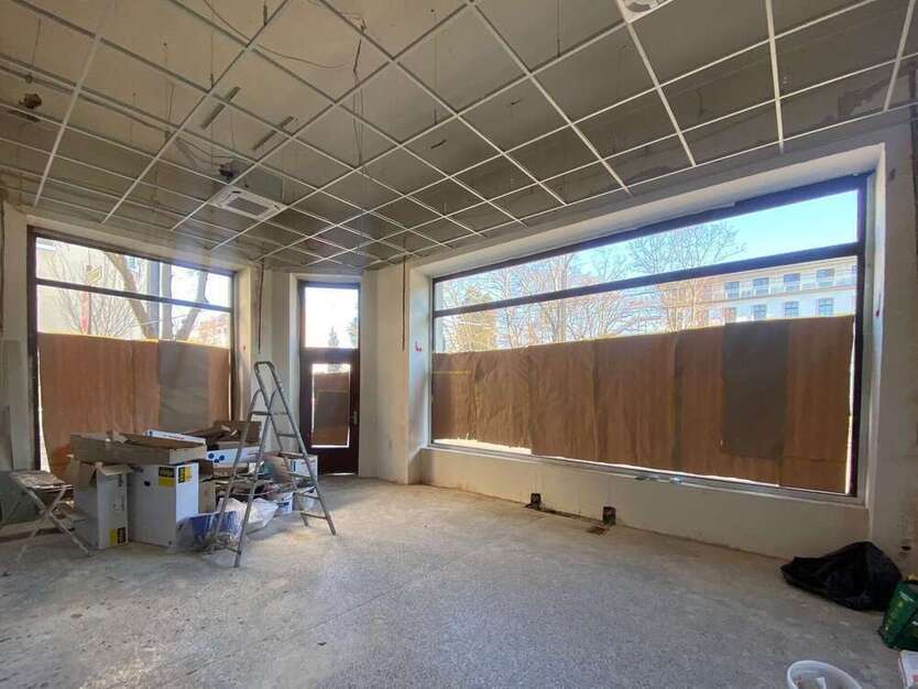 Einzelhandel in Bonn 2.600 € 100 m²