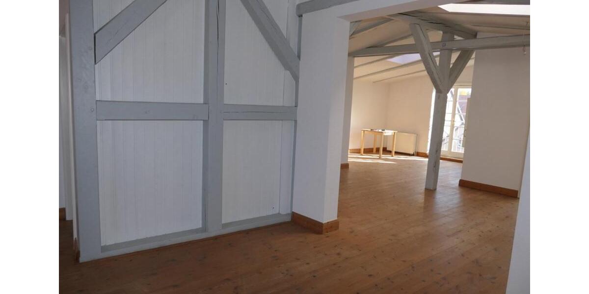 Dachgeschoßwohnung Grabow - 3 Zimmer, 80 m&sup2;, 600&euro; | Angebot:24807688
