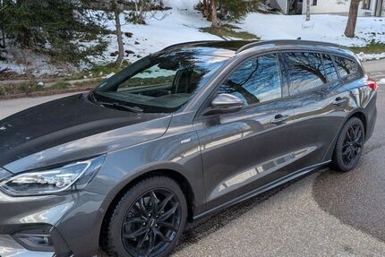 Ford Focus 76.249 km 17.890 &euro; Schönwald im Schwarzwald 78141