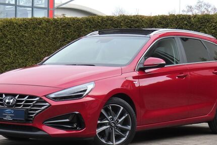 Hyundai i30 68.000 km 21.399 &euro; Bad Lippspringe 33175