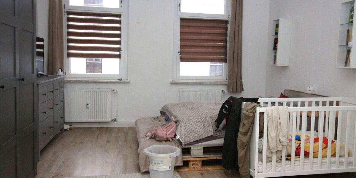 Etagenwohnung Riesa Innenstadt - 3 Zimmer, 105 m&sup2;, 129.000&euro; | Angebot:25775291