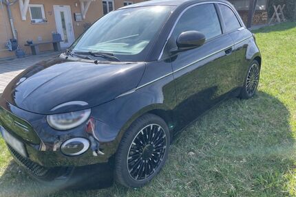 Fiat 500e 35.800 km 16.990 &euro; Cham 93413