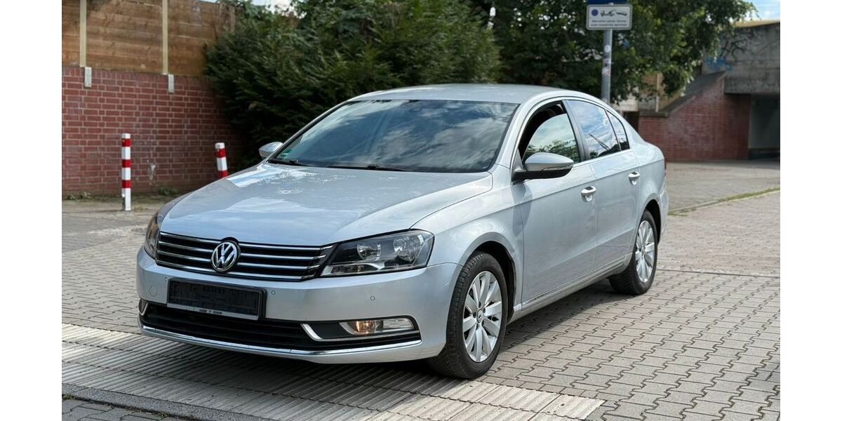 VW Passat 171.000 km 4.900 &euro; Berlin 12527
