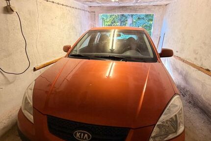 Kia Rio 105.000 km 2.500 &euro; Rosenbach 02708