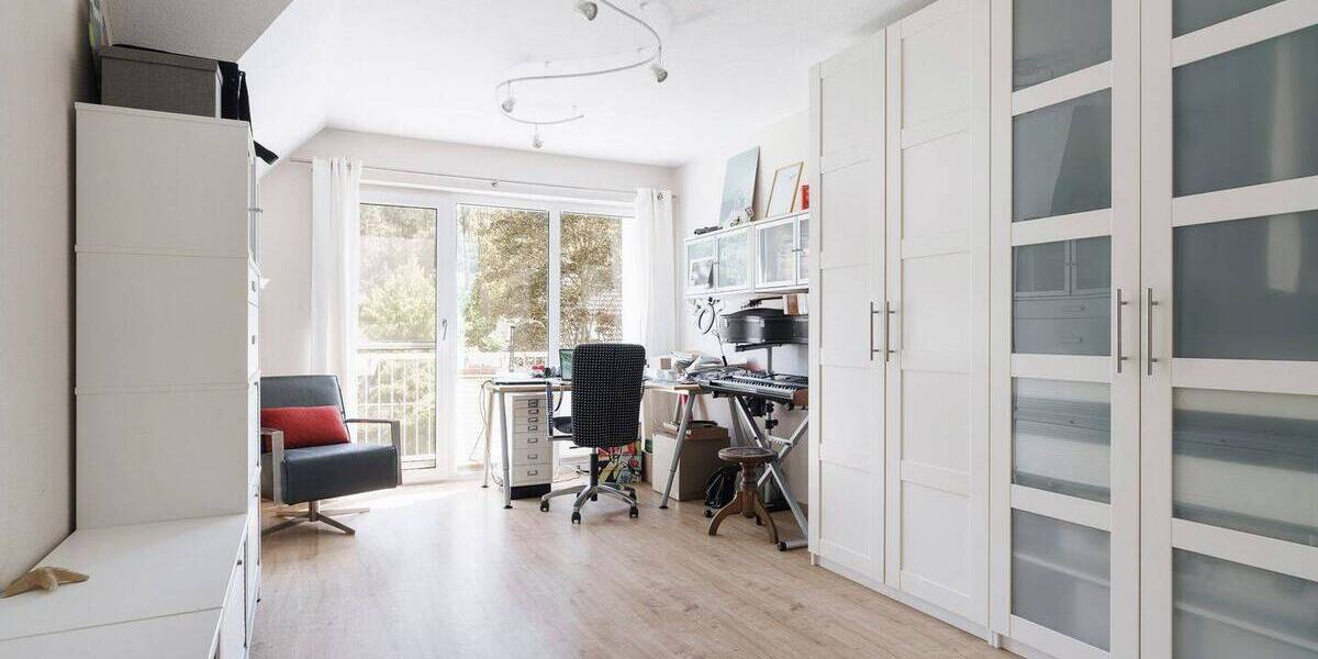 Doppelhaushälfte Stahnsdorf Güterfelde - 5 Zimmer, 180 m&sup2;, 749.000&euro; | Angebot:26865483