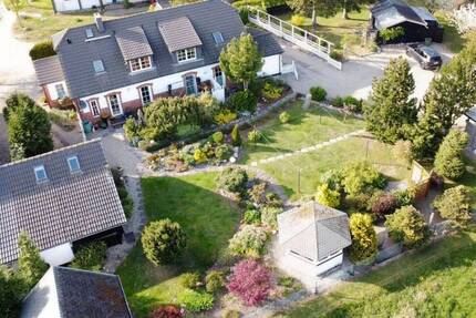 Haus Sagard Neddesitz - 9 Zimmer, 260 m&sup2;, 495.000&euro; | Angebot:25609013