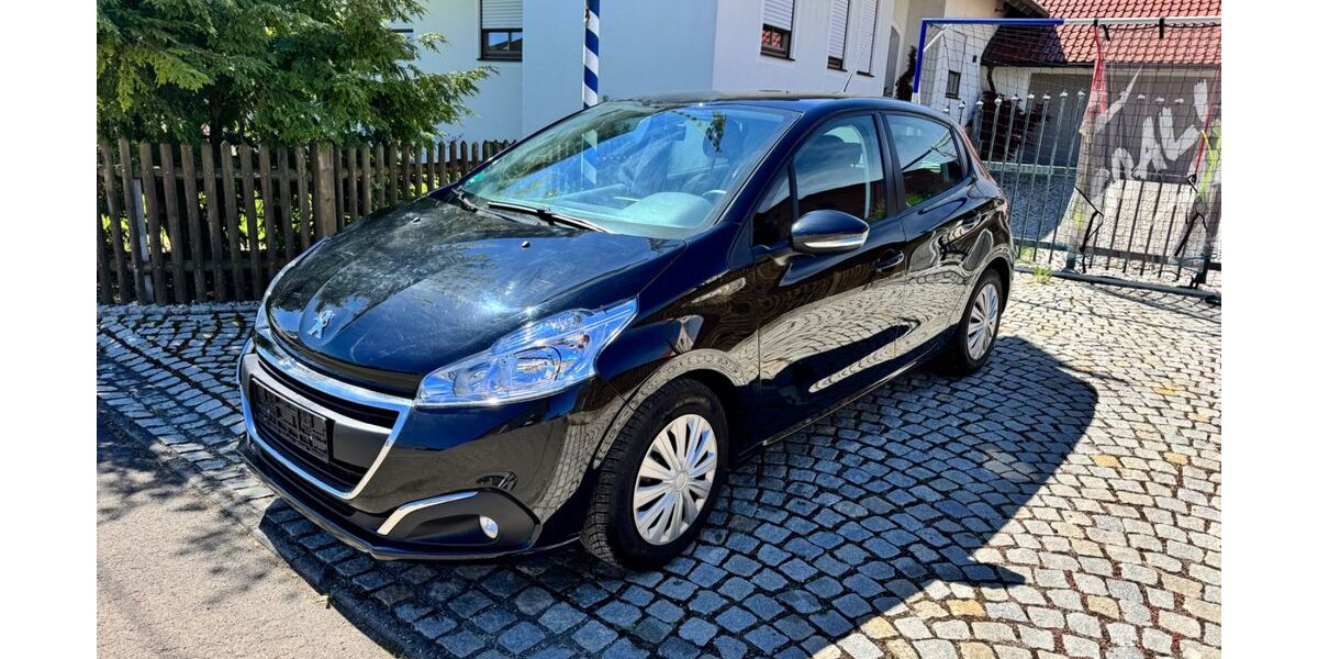 Peugeot 208 54.000 km 7.849 &euro; Lippertshofen (bei Ingolstadt) 85080