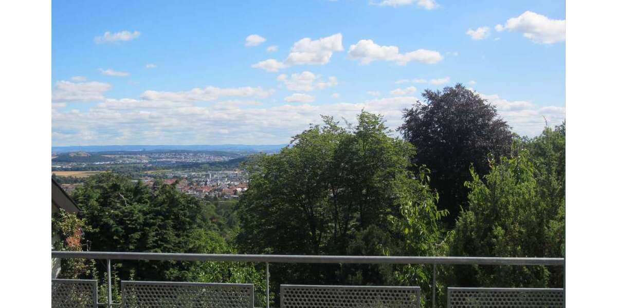 Etagenwohnung Gerlingen - 3.5 Zimmer, 102 m&sup2;, 1.400&euro; | Angebot:26267920