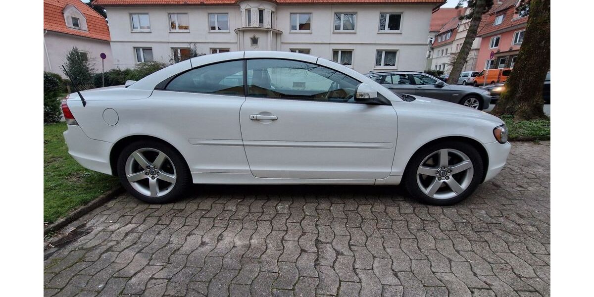 Volvo C70 224.000 km 7.500 &euro; Bielefeld 33729